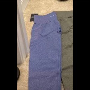 BRAND NEW NVGTN leggings